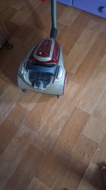 tost makinası: Tozsoran Electrolux, Quru təmizləmə, Kredit yoxdur — 1