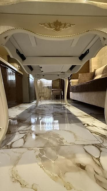 qatlanan çarpayı qiyməti: Metbex masası böyük ölçülü açılıb bağlanan formada ve iki eded koja — 3
