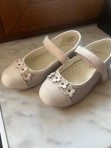 Dəstlər: Rəng - Ağ Tuflilər, Ölçü: 25, Qız üçün — 2