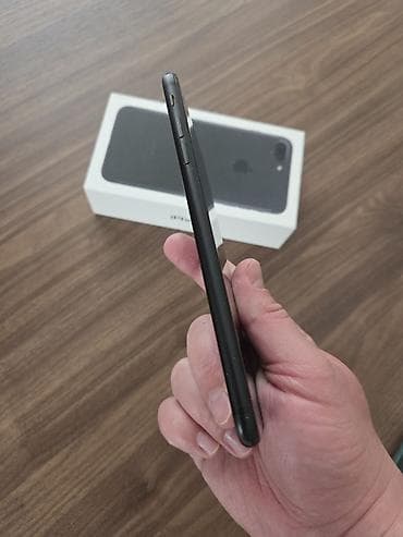 100: IPhone 7 Plus, 128 GB, Qara, Barmaq izi — 5