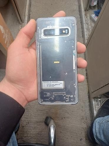 telefonlar satisi: Samsung S10du ya 256 yada 512 16 ram olmalıdı az istifade etmisem — 1