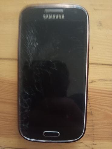smartfon: Samsung Galaxy S3 Mini, rəng - Qara, Qırıq — 1