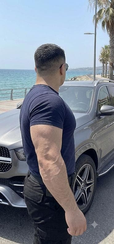 Mühafizəçi, Kişi, 25 yaş, 3-5 illik təcrübə