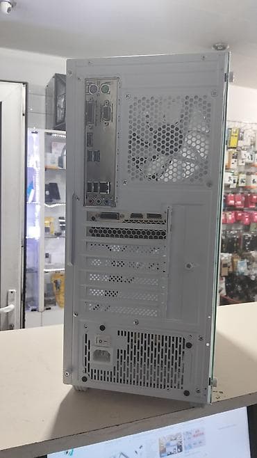kompüter keysi: İ5 9400F Ddr4 ram 8 Gb (əlavə boş slot) Sata ssd 512 Gb Vga gtx 1050 — 4