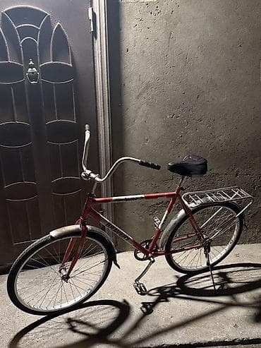 Şəhər velosipedi 28", sürətlərin sayı: 1 — 1