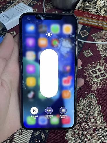 iphone 14 pro ekran: IPhone 11 Pro Max, 64 GB, Space Gray, Barmaq izi, Simsiz şarj, Face ID — 4