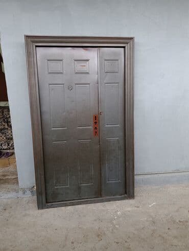 Алчипан: Metal giriş qapısı - Material: qalın metallı konstruksiya, iki — 1