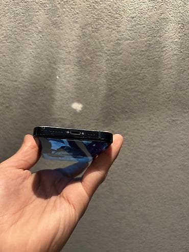 ipad pro ucuz: IPhone 14, 128 GB, Midnight, Zəmanət, Simsiz şarj, Face ID — 8