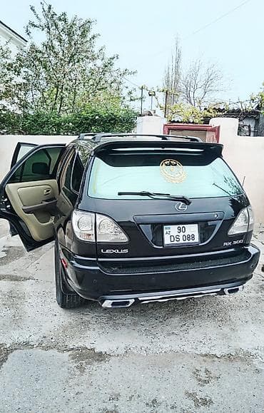 tom ford lost cherry qiyməti: Lexus RX: 3 l | 2000 il Krossover — 5