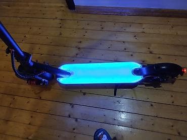 İşlənmiş Elektrik samokat 8", 251 - 350 Vt, 26 - 35 km/s, Ünvandan götürmə