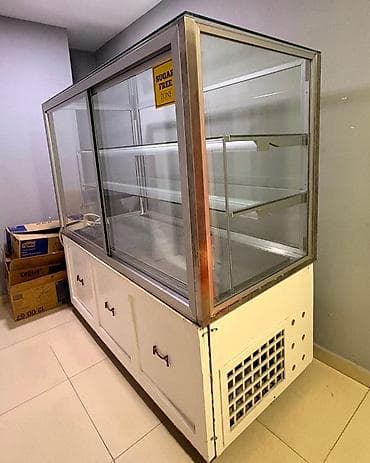 499₼ şirniyyat vitrin soyuducusu təcili satılır ölçü boyukdu Yasamal