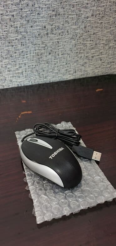 ноутбук: Yeni Toshiba, 15.4 ", Intel Celeron, 256 GB, Ödənişli çatdırılma, Pulsuz çatdırılma — 15