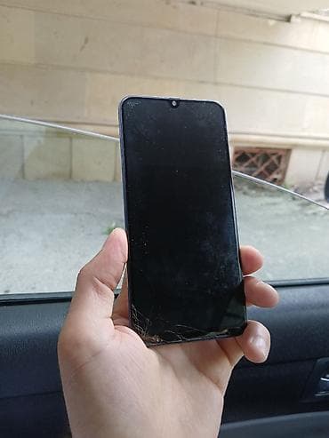 sony a 7 3: Samsung Galaxy A30, 32 GB — 1