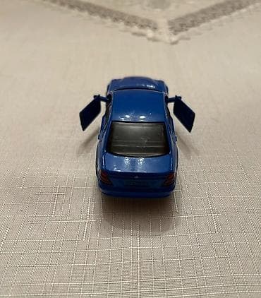 leqo oyuncaqlari: Mavi rəngli metal oyuncaq sedan avtomobil maketi - Material: metal — 6