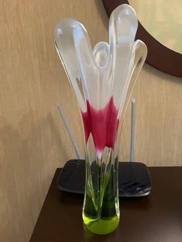 xrustal guldan: Bir vaza, Bogem şüşəsi — 3