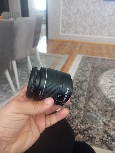 Canon EF-S 18-55mm f/3.5-5.6 III zoomborucu obyektiv - Fokus — 4