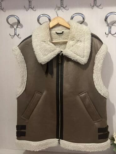 qadın jilet modelleri: 35 Azn Yenidir. Qoyun kürkü detallı qadın/kişi jileti - Rəng: torpaq — 2