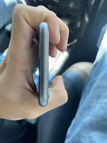 ikinci el ayfon 7: IPhone 8, 64 GB, Jet Black, Barmaq izi, Simsiz şarj — 2