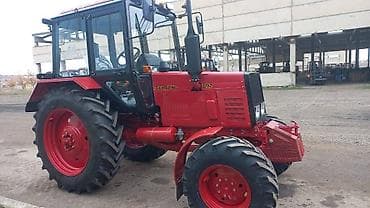 Belarus 892 traktor - Güc və təyinat: Universal kənd təsərrüfatı və