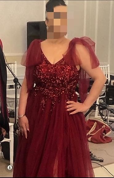 xına donu: Donlar.Ziyafet geyjmi.Vicerni platya.Xina yaxdi.Nişan ücünde nezerde — 2