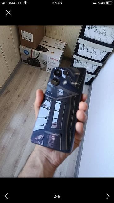 Xiaomi Redmi smartfon - Arxa panel: parlaq qara, “Redmi” loqosu, 108 — 5