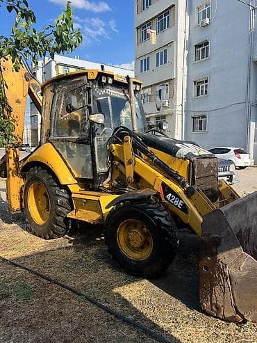 mini yer sumlayan: Caterpillar 428E ekskavator-yükləyici - Marka/model: Caterpillar 428E — 2