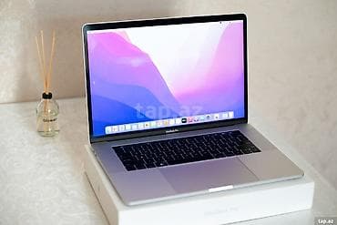 apple 11: MacBook Pro 15-inch 2018-ci il modelini satıram. Kompüter şəxsi — 1