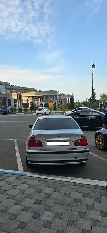 bmw e60 m: BMW 3 series: 2 l | 1999 il Sedan — 5