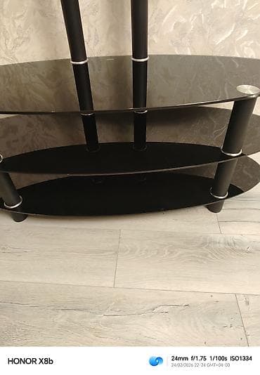 gunəş paneli: Düz TV altlığı, Polkalı, Şüşəli — 2