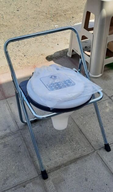 Yerimək üçün arabalar, çəliklər, əsalar, rollatorlar: 🩺Əsa (çəlik) böyüdüb kiçiltmək olur 20 AZN . 🩺Əsa (çəlik) böyüdüb — 4