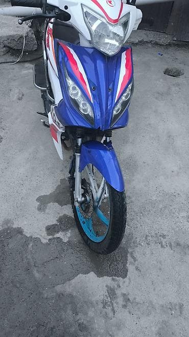 Nəqliyyat: Moped/motosiklet – sport dizaynlı “Repsol” üslubunda Xüsusiyyətlər: - — 1