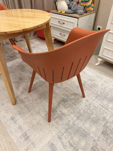 Qida məhsulları: Mətbəx üçün, Qatlanmayan, Stul — 2