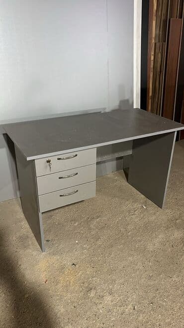 офисные стулья доставка: Ofis mebeli Ofis masasi Ofis stolu. İcsi masasi . Masa . Stol — 1