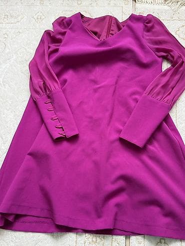 Qadın geyimləri dəsti – 3 don.hər biri 10 azn.3 unu alana 25 azn.38,40 — 2