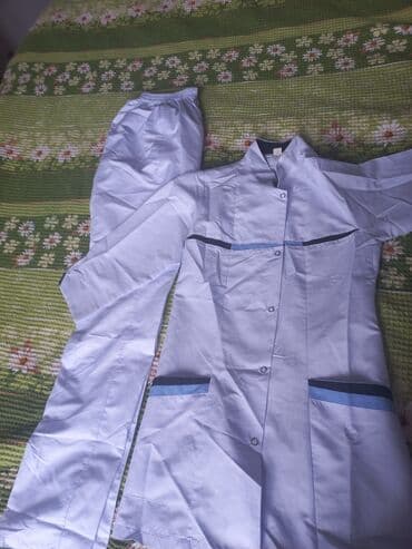 tibb geyim: Tibbi xalatlar 10 manat walvarla birge 17 manat xalatlar az — 1