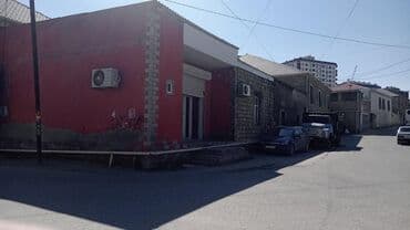 продажа недвижимости в баку: 1 nömrəli məktəblə üzbə üz Künc sahədə yerləşən ayrıca tikili obyekt — 1