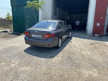 toyota aur: Toyota Corolla: 1.6 l | 2007 il Sedan — 6
