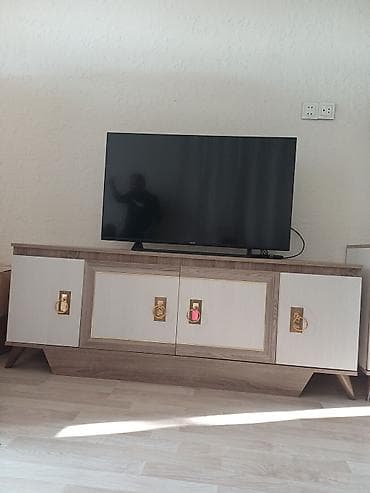 karaca mebel salonu: Qonaq otağı üçün dəst – TV stendi, bufet/konsol, vitrin şkafı və 2 — 3