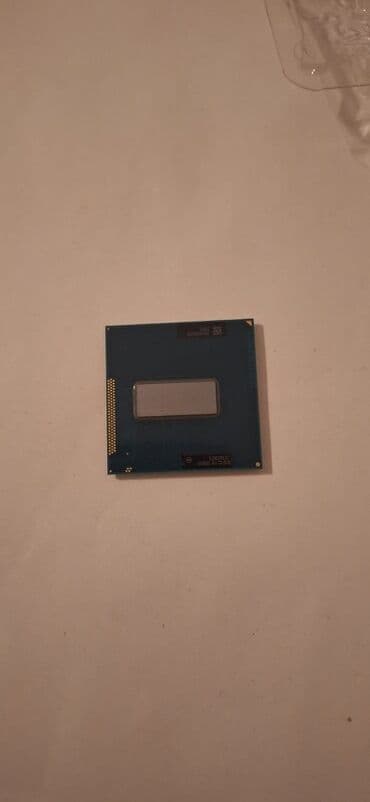 intel core i5 socket 775: İ7 3740qm 4 nüvə 8 thread 2.7Ghz Turbo Boost ilə 3.7GHz sürətə qədər — 1