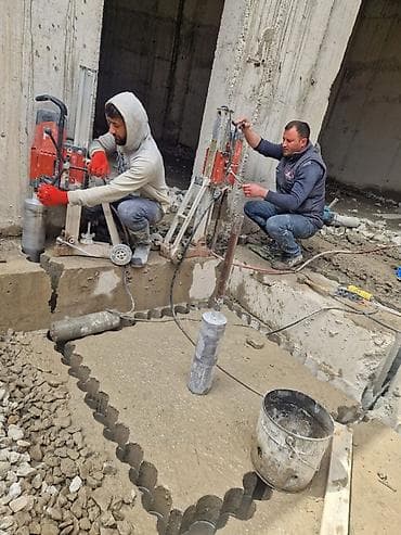 yasil dirnaq bezekleri: #betonisleri #beton #betonkesme #betonkəsimi #betonkesim #betondesme — 1
