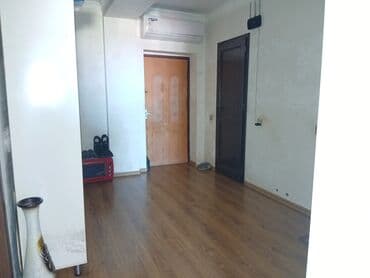 memar ecemi kiraye ev: Mənzil - Plan: Zal ilə birgə studiya tipli mətbəx, ayrıca yataq — 4