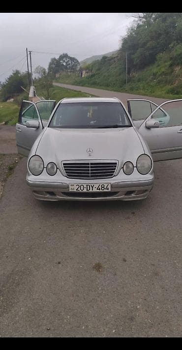 Продажа авто: Mercedes-Benz E-Class sedan (E200 Kompressor emblemli), gümüşü rəng — 5