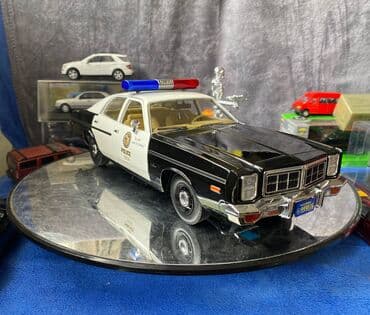 modeller: Коллекционная модель Dodge Monaco Police TERMINATOR 1977 — 13
