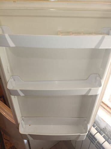 xaladelnik ev ucun: Indesit xolodilnik tam iwlek vezziyettedi ozumuz iwledirik evde yer — 4