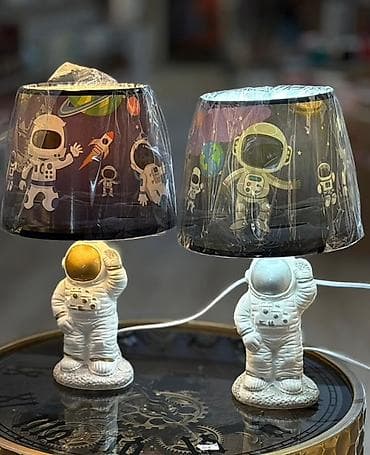 stolüstü işıq: Uşaq otağı üçün “astronavt” mövzulu masa lampası - Dizayn: Keramika — 3