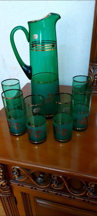 işlənmiş saat: Rəng - Yaşıl, Şüşə, 6, 1,5 bucket volume l, Çexiya — 2