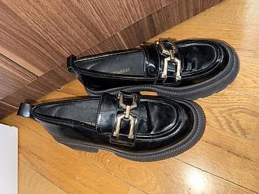 Мокасины и лоферы: Stradivarius, Размер: 38, цвет - Черный, Б/у — 2