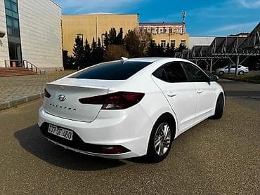 maşın satışı kreditlə: Hyundai Elantra: 2 l | 2019 il Sedan — 5