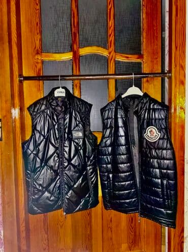 deri mont: Qara rəngli kişilər üçün iki ədəd yüngül, parıldayan şişmə jilet — 1