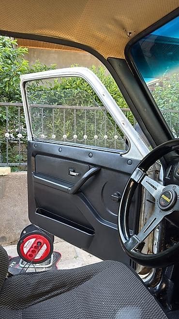 opel vectra b: LADA Niva 4x4, ağ rəngli, 3 qapılı off-road SUV. Xüsusiyyətlər və — 6